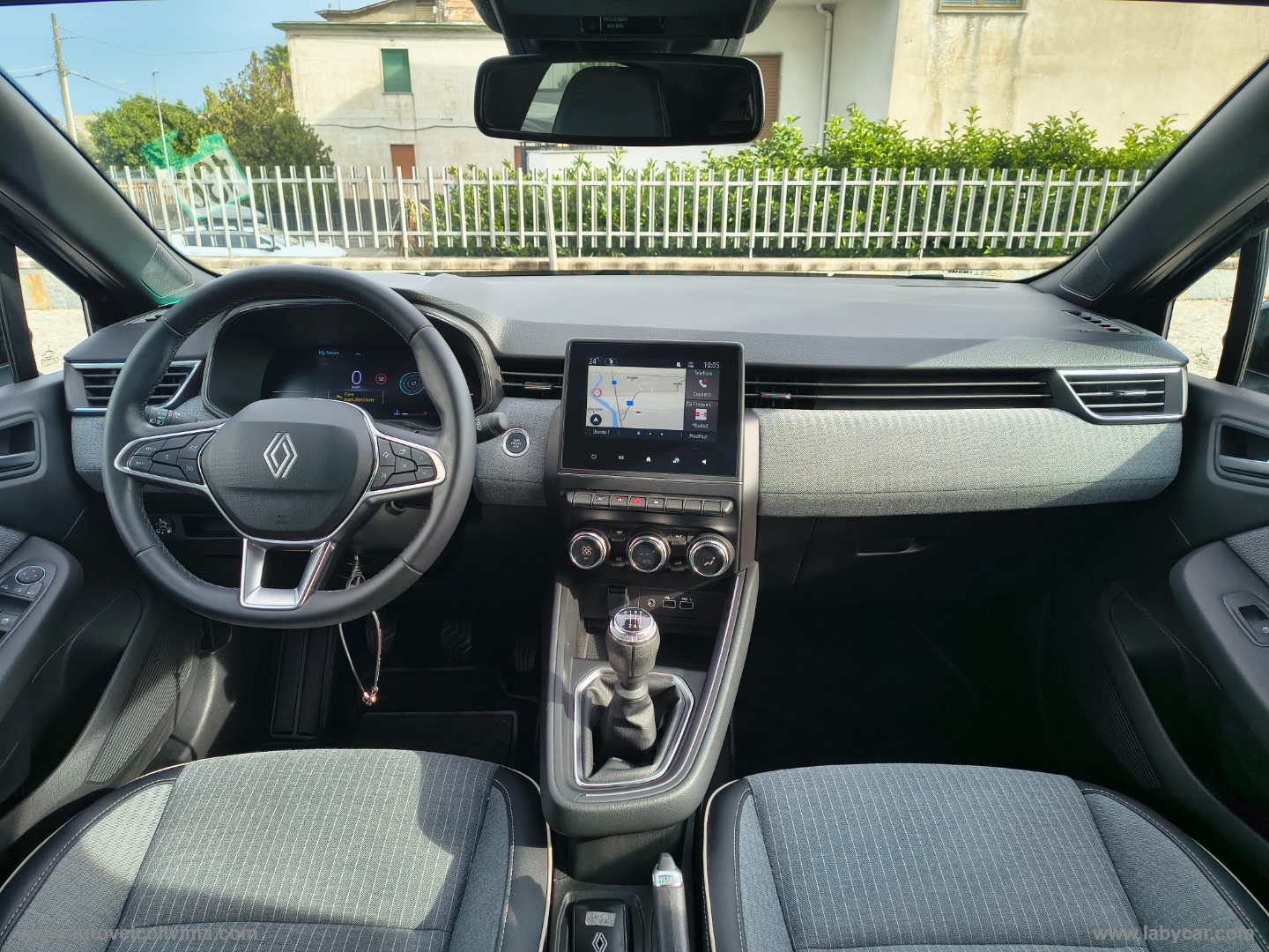 Clio ECO-G 100 CV Techno - immagine 11