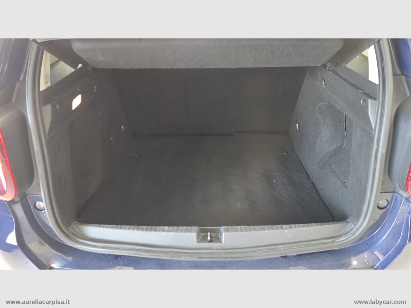 Duster 1.0 TCe 100CV ECO-G 4x2 Essential - immagine 11