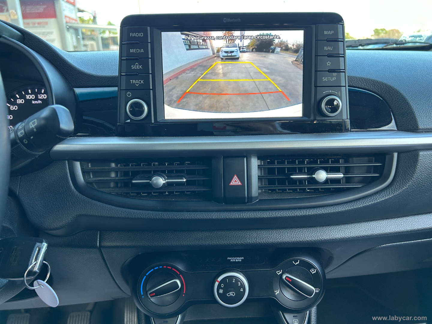 Picanto 1.0 12V 5p. Cool - immagine 11