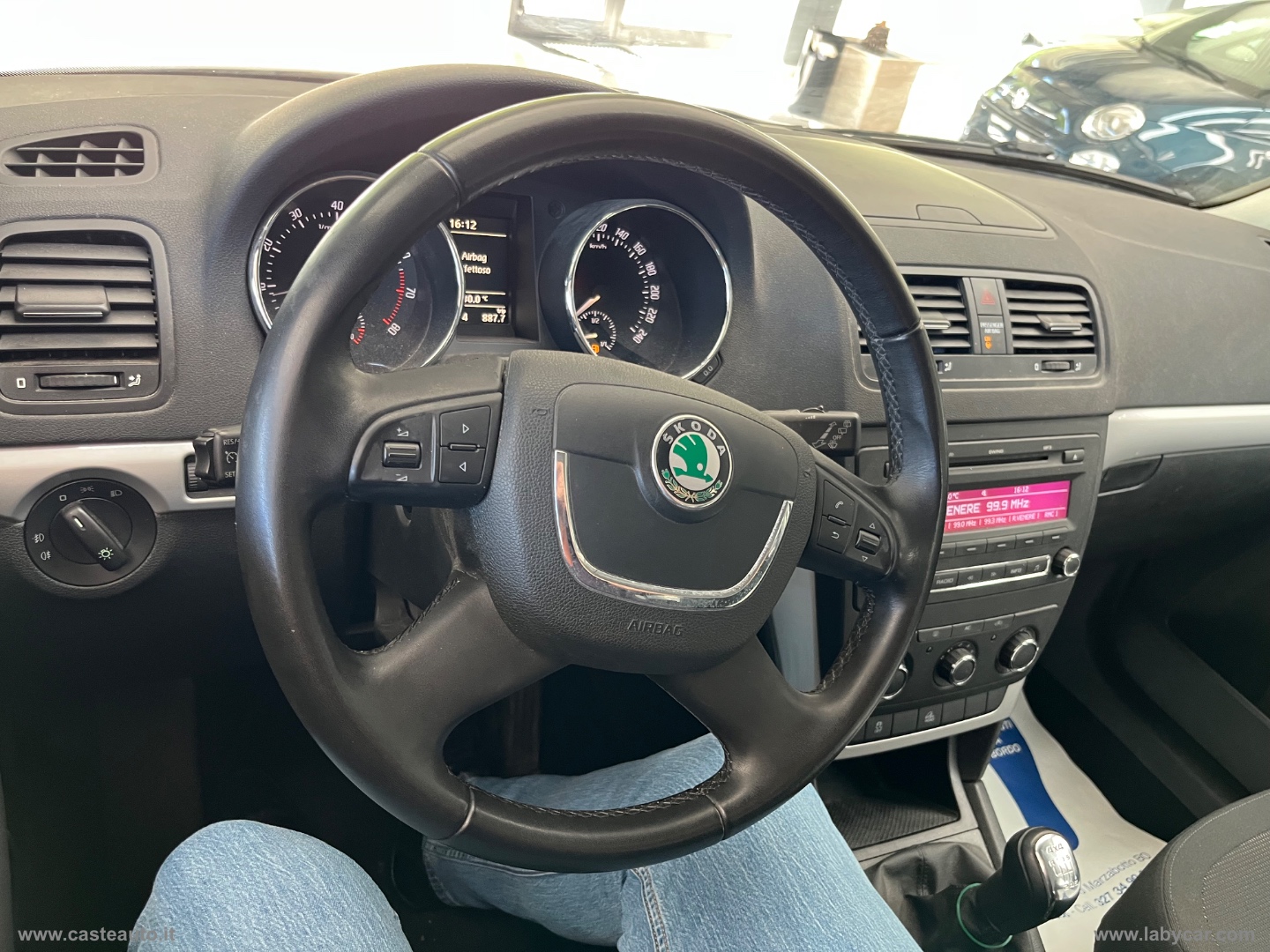 Yeti 1.8 TSI 4x4 Adventure - immagine 11