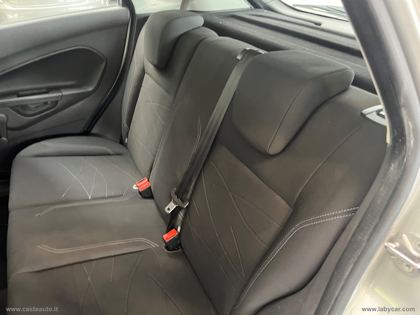 Fiesta 1.0 80 CV 5p. Business CON 43000 KM - immagine 11