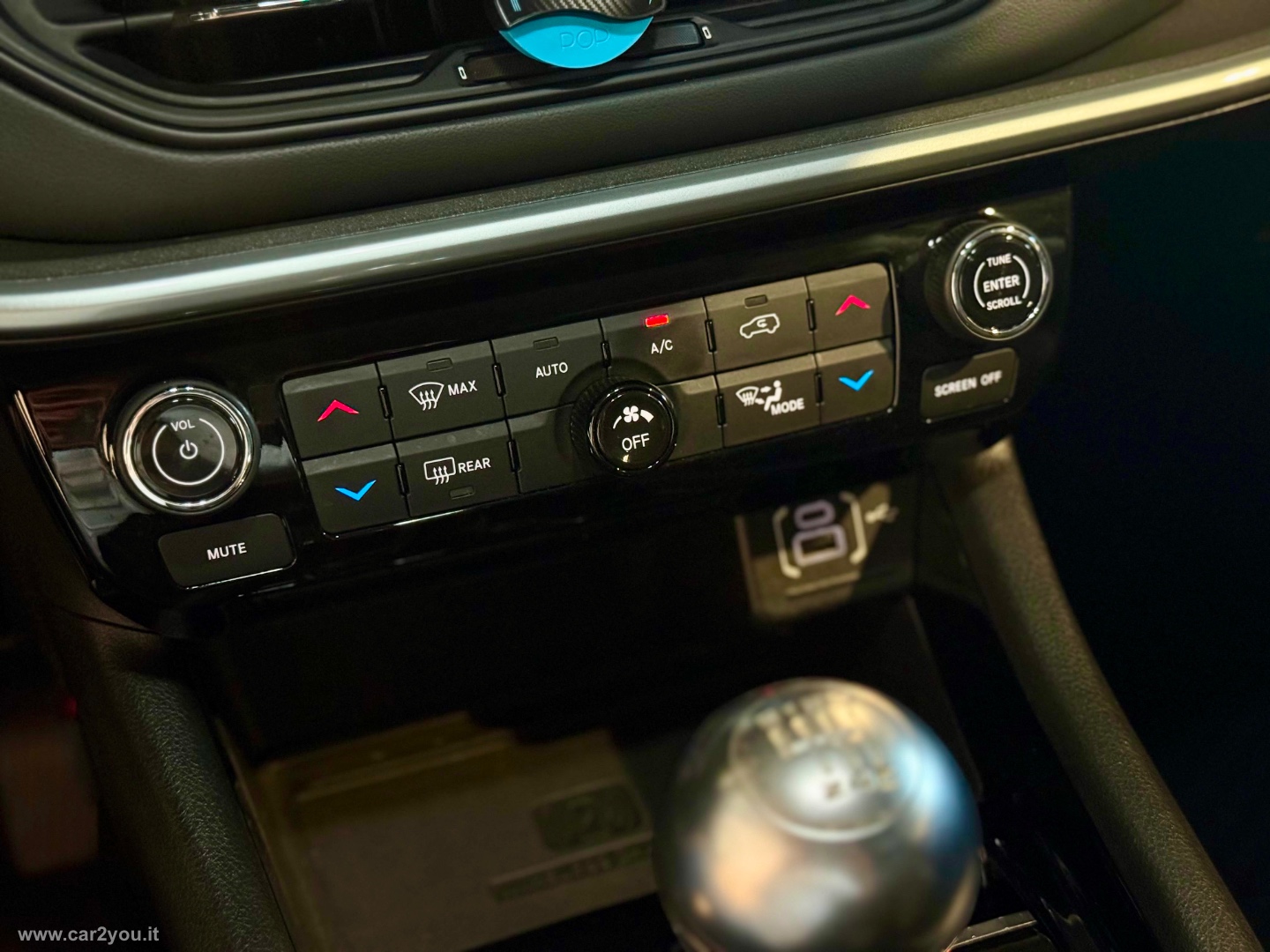 Compass 1.6 Mjt II 2WD Limited - immagine 11
