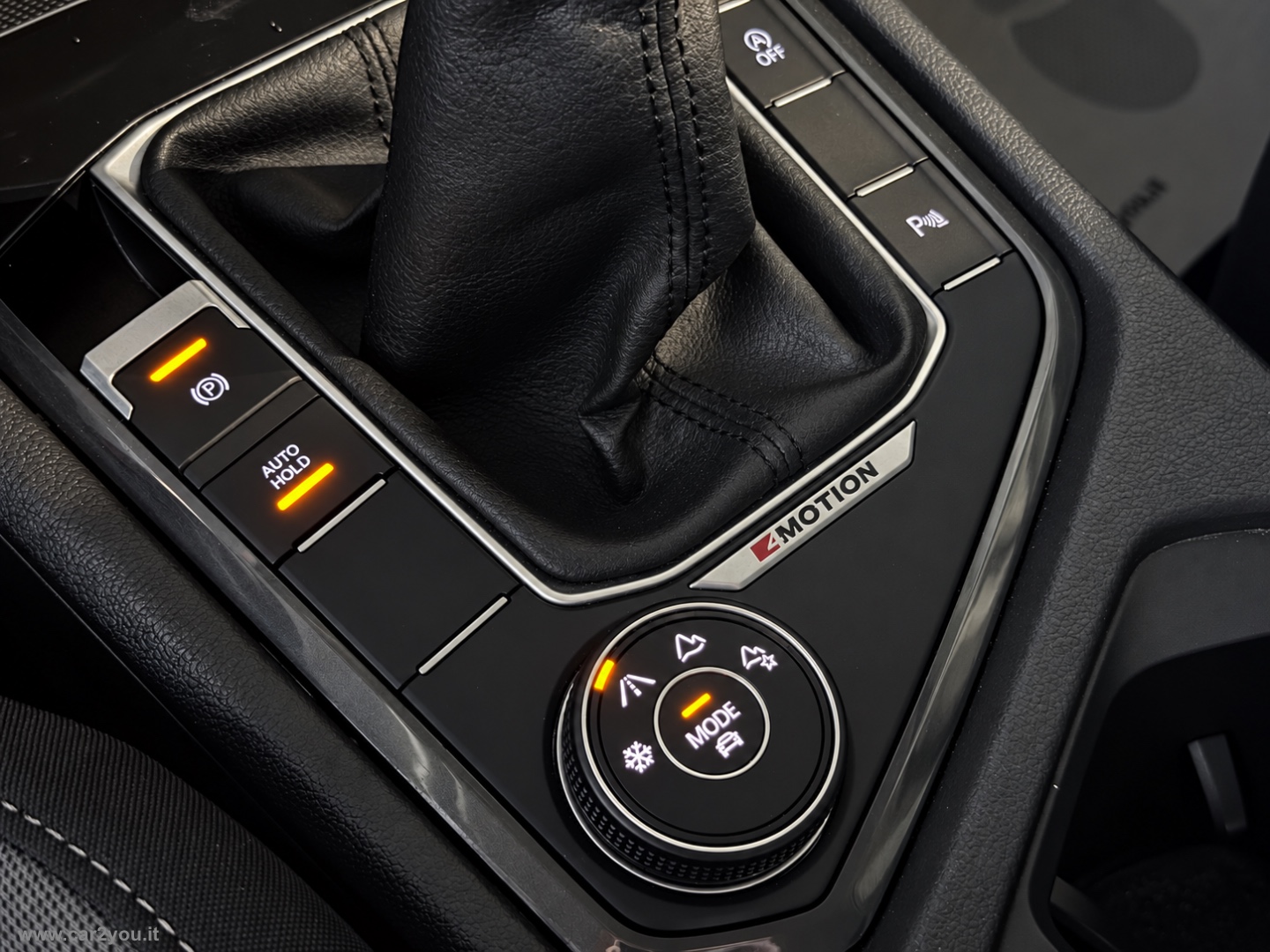 Tiguan 2.0 TDI 4MOTION Style BMT - immagine 11