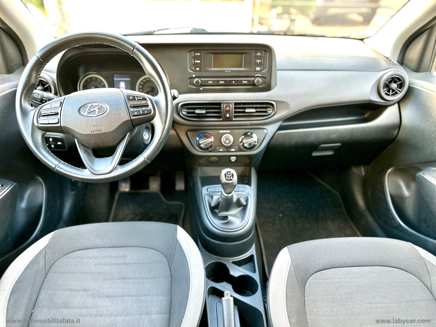i10 1.0 MPI Tech 26.000 KM - immagine 11