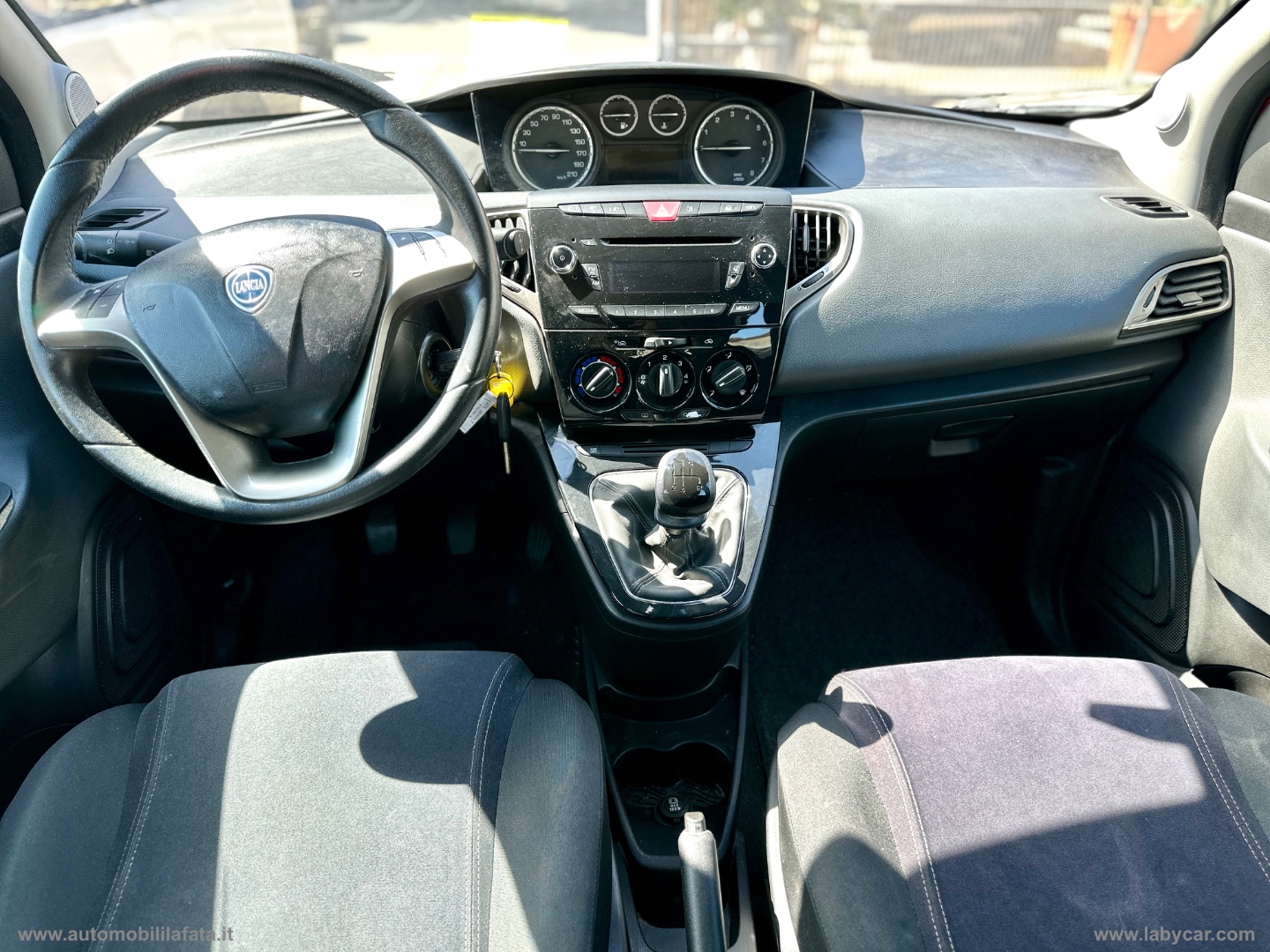Ypsilon 1.2 69 CV 5p. Gold 69.500 KM - immagine 11