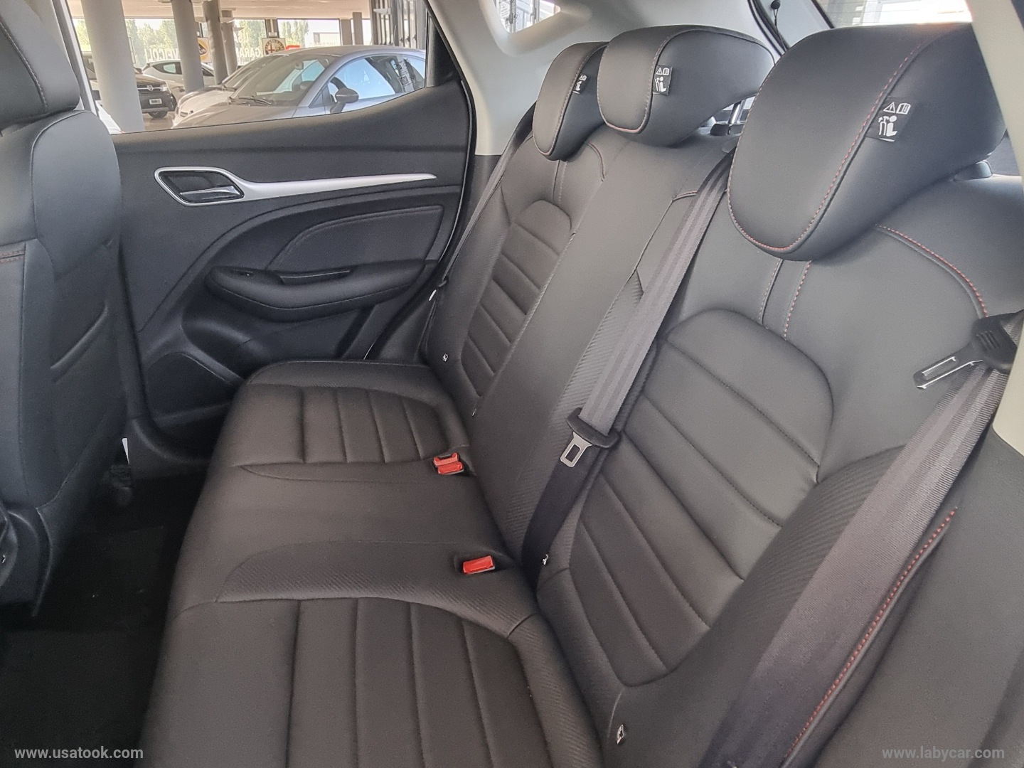 ZS 1.5 VTi-tech Luxury MG ZS 1.5 LUXURY KM0 - immagine 11