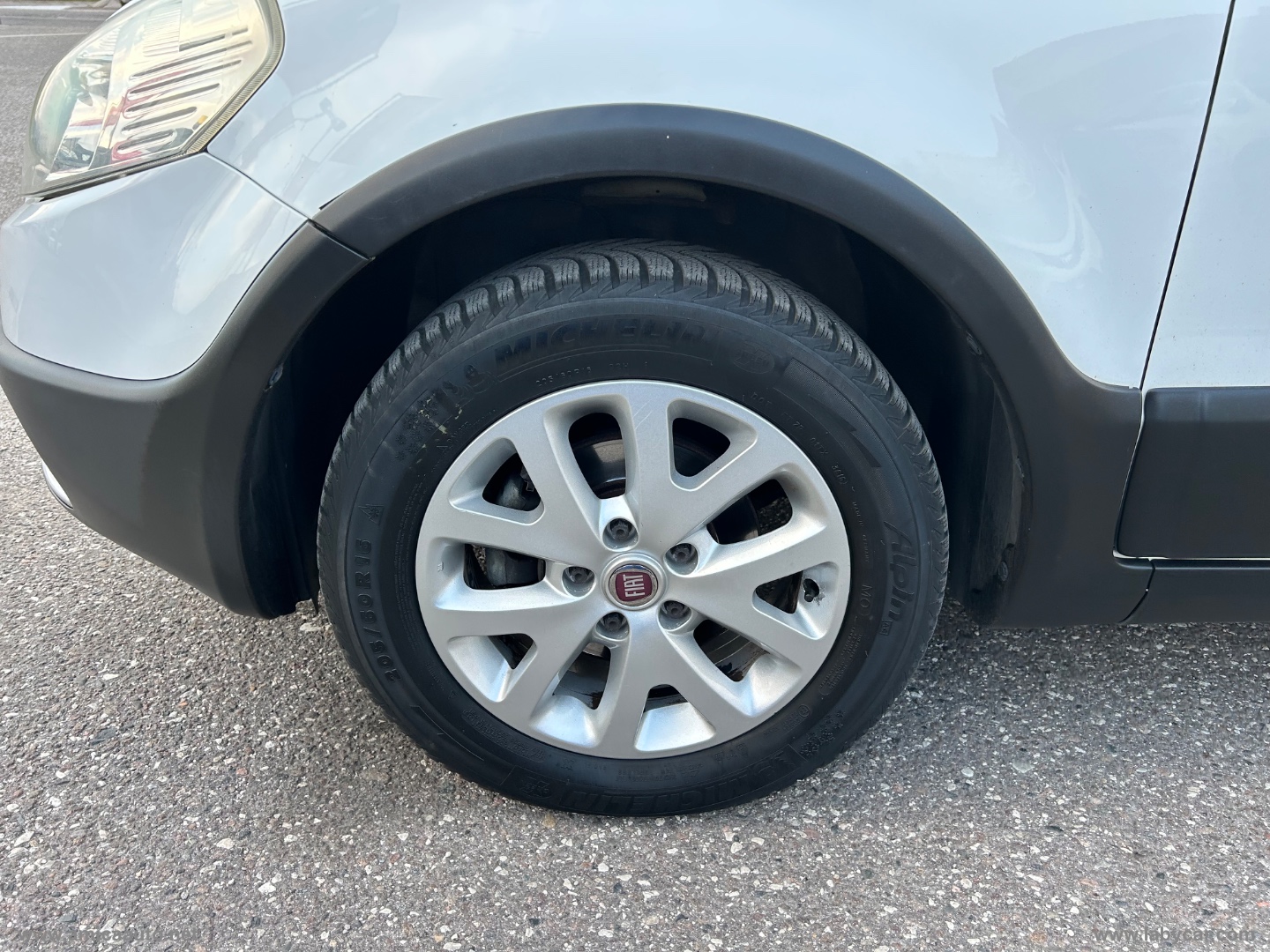 Sedici 2.0 MJT 4x4 Emotion - immagine 11