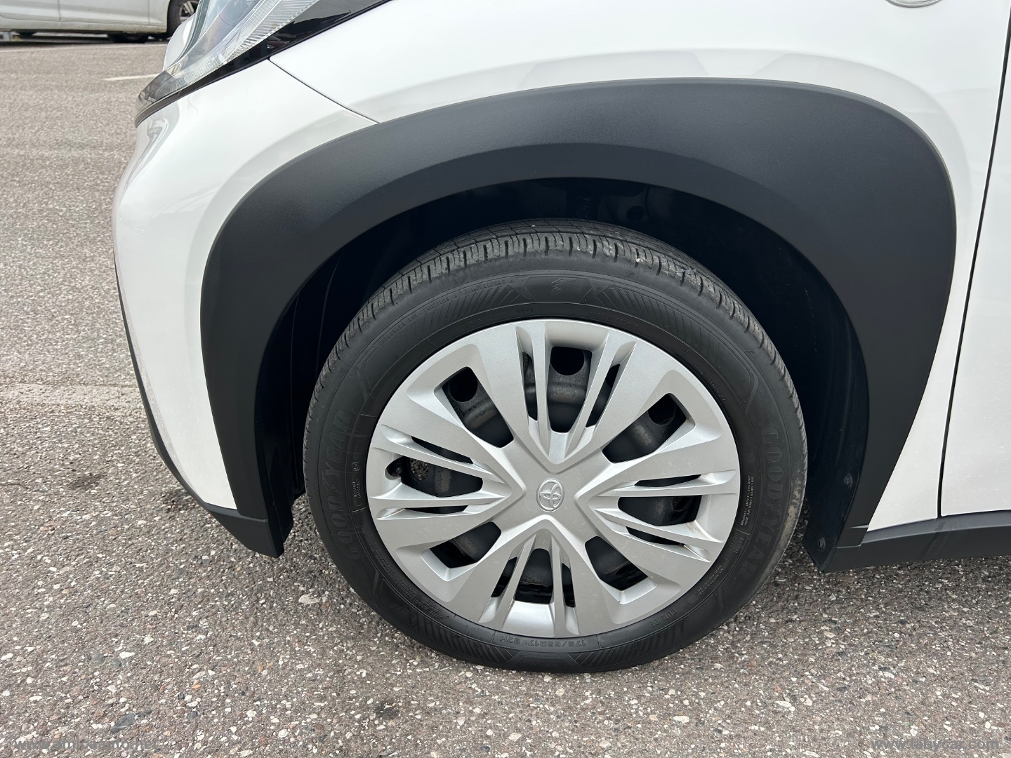 Aygo X 1.0 VVT-i 72 CV 5p. Active - immagine 11