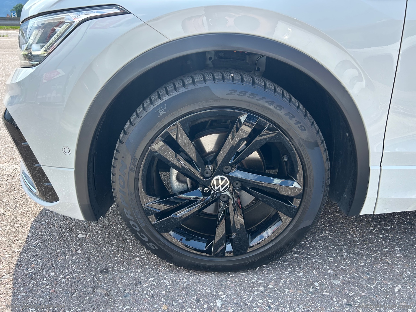 Tiguan 2.0 TDI 150CV SCR DSG 4MOT.R-Line - immagine 11
