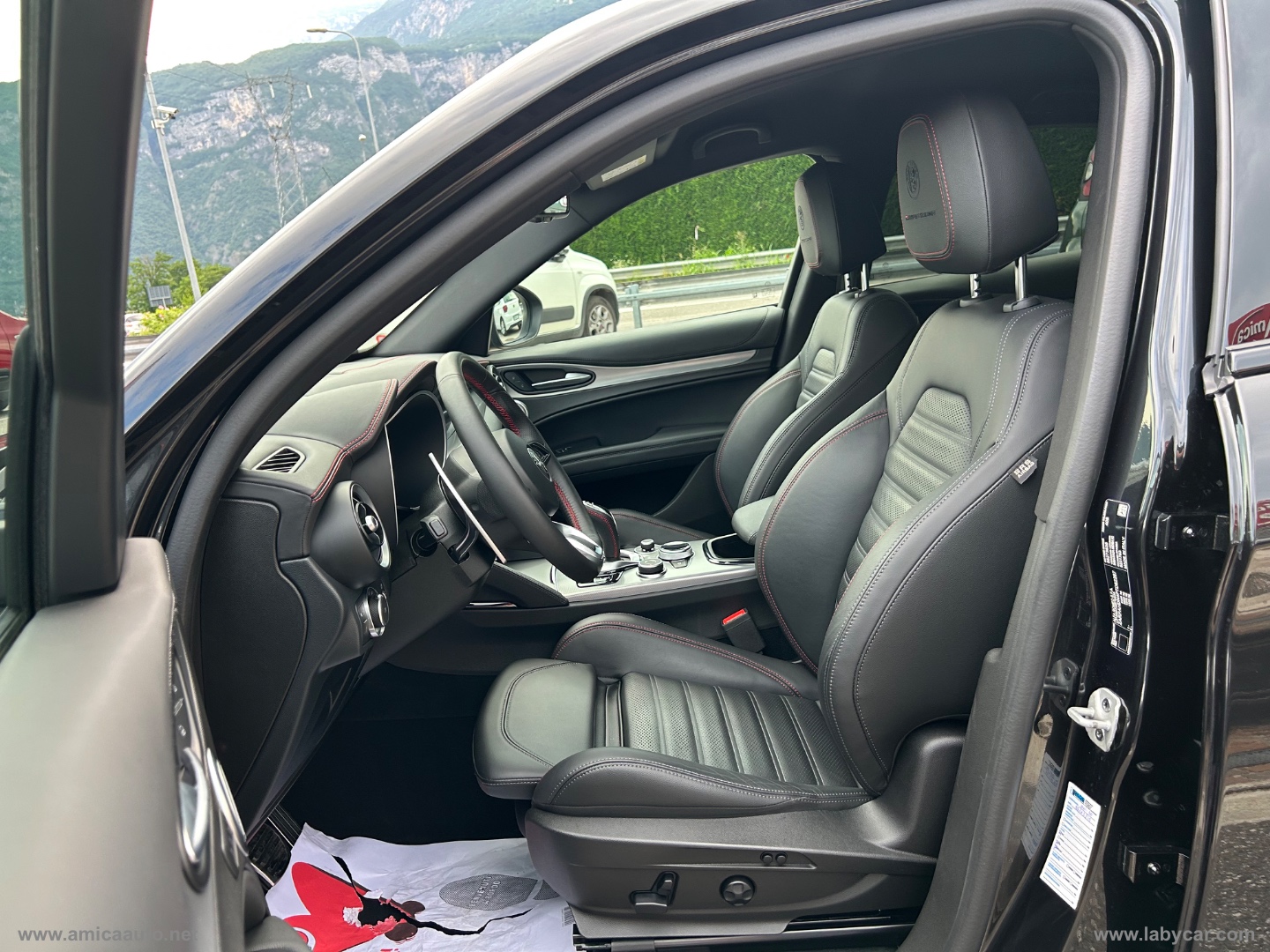 Stelvio 2.0 Turbo 280CV AT8 Q4 Competiz. - immagine 11