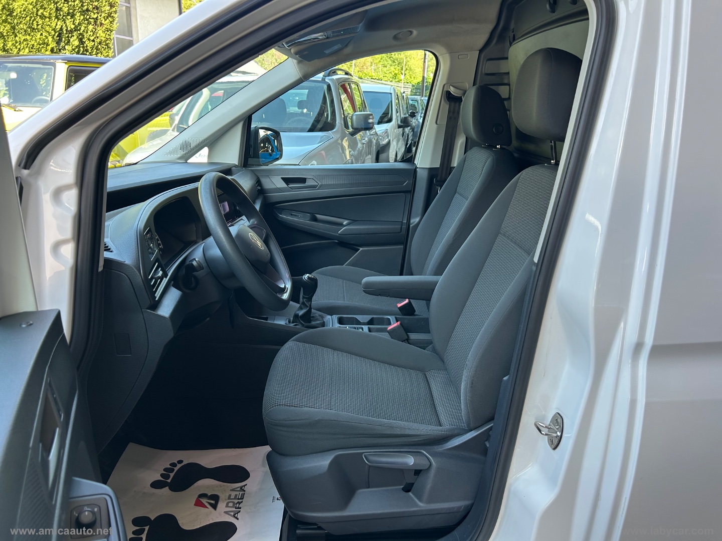 Caddy 2.0 TDI 122CV 4M Furgone Business 4X4 - immagine 11