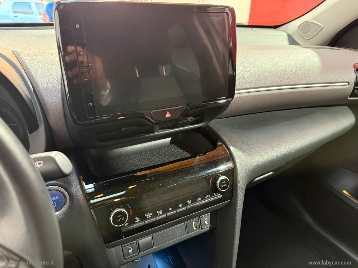 Yaris Cross 1.5 Hybrid 5p. E-CVT Prem. - immagine 11