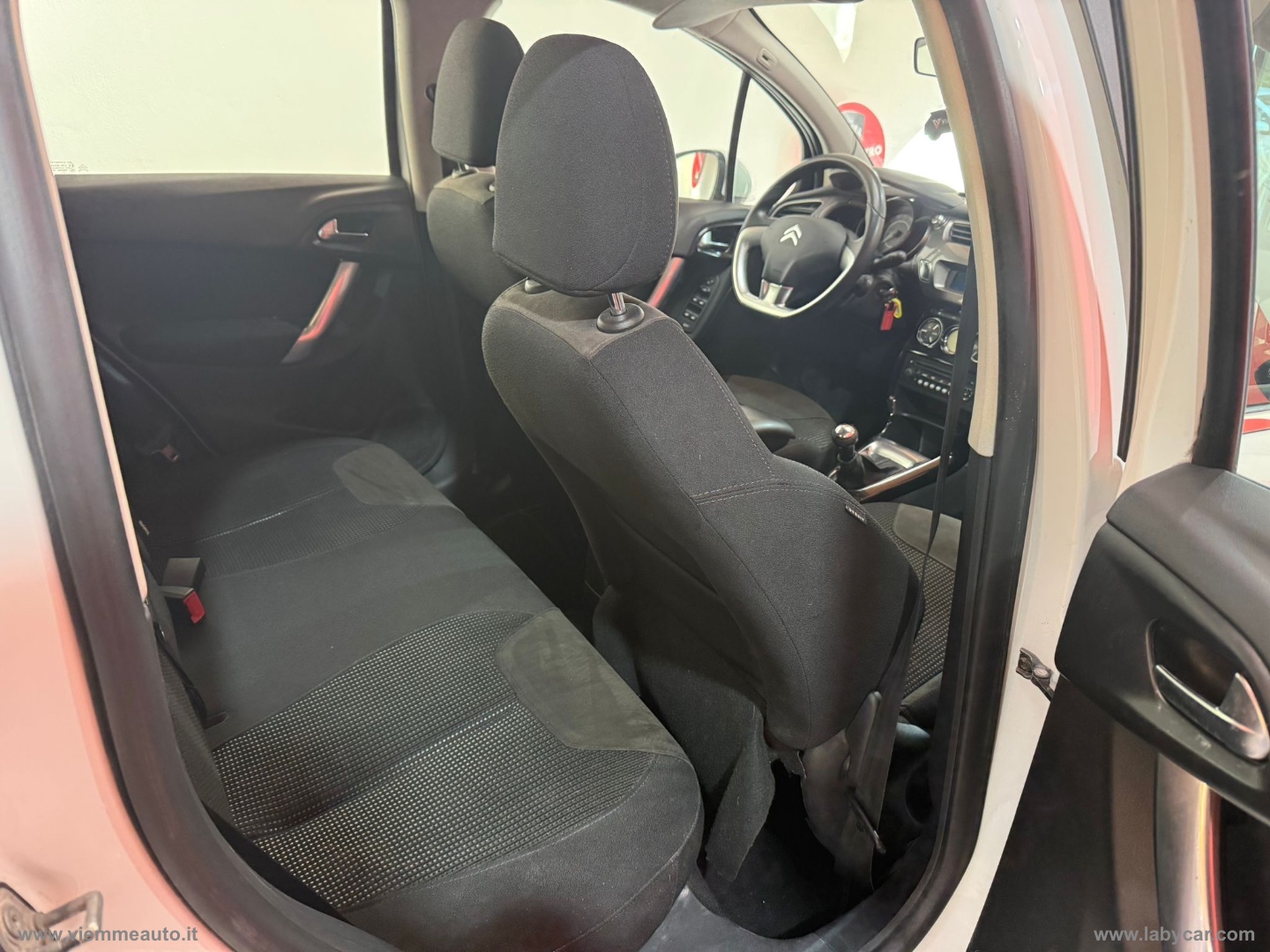 C3 1.2 VTi 82 Exclusive - immagine 11