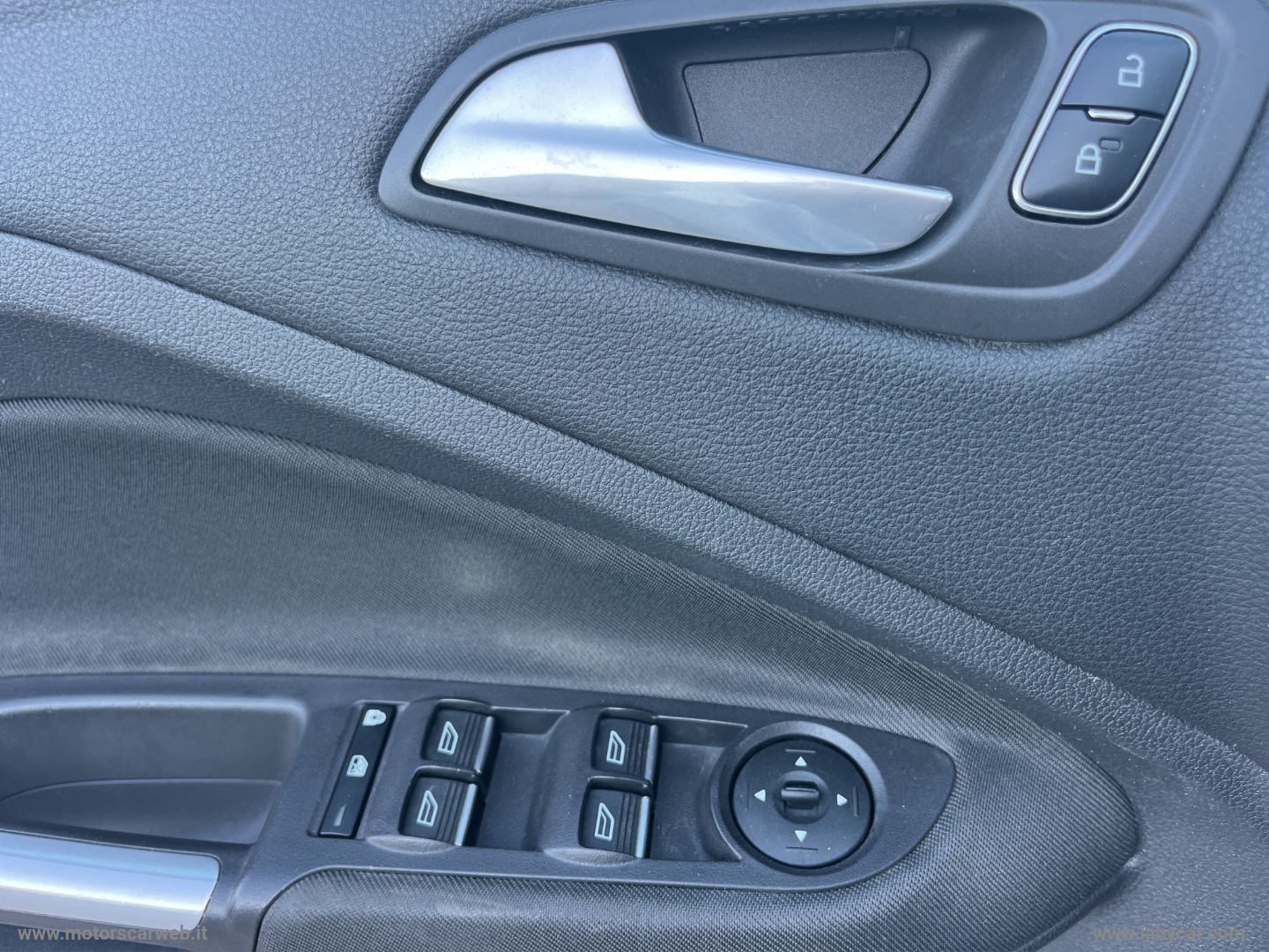 C-Max 1.5 TDCi 120 CV S&S Titanium - immagine 11