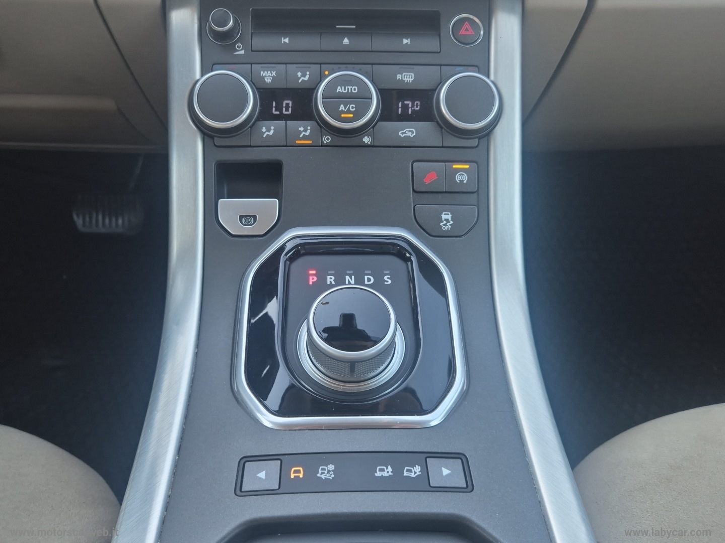 RR Evoque 2.2 TD4 5p. Pure - immagine 11