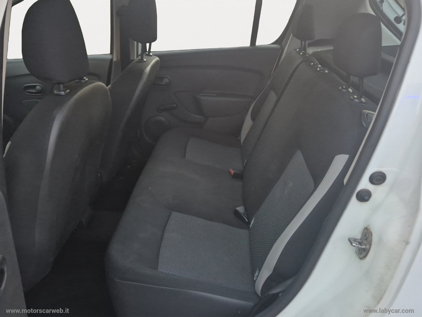Sandero 0.9 TCe 12V T-GPL 90 CV S&S Amb. - immagine 11