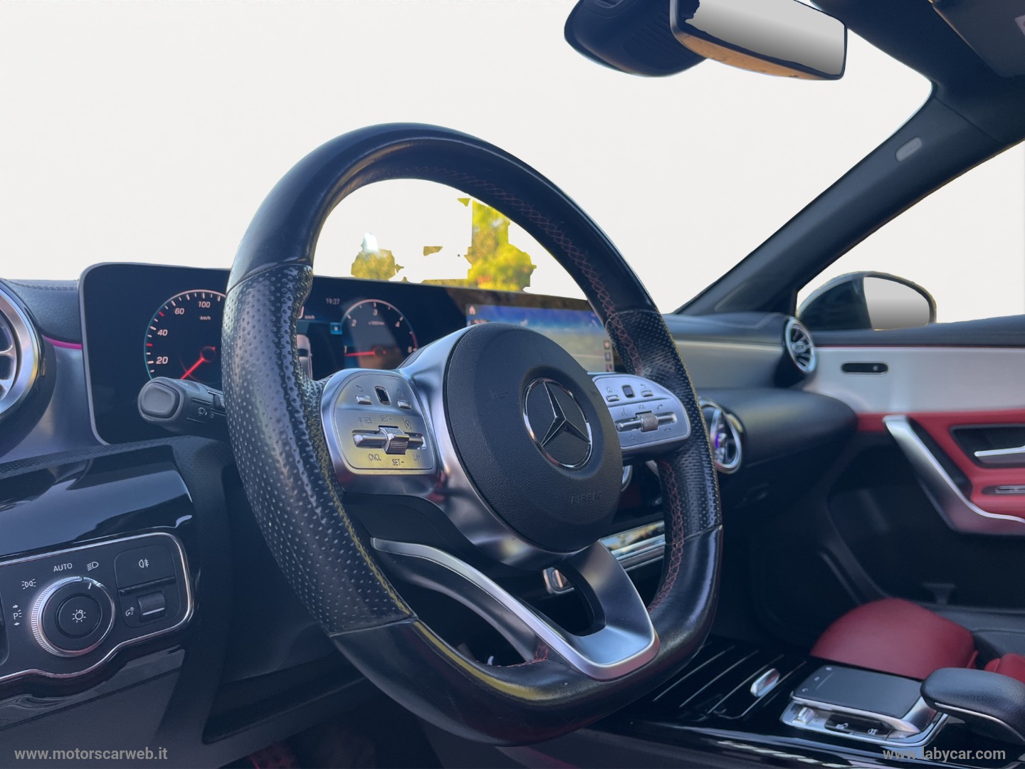 A 180 d Automatic Edition AMG Line TETTO APRIBILE - immagine 11