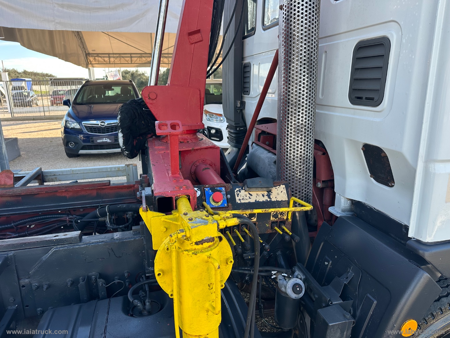 EUROCARGO TECTOR 75E15 RIBALTABILE CON GRU-PINZA ROTANTE - immagine 11