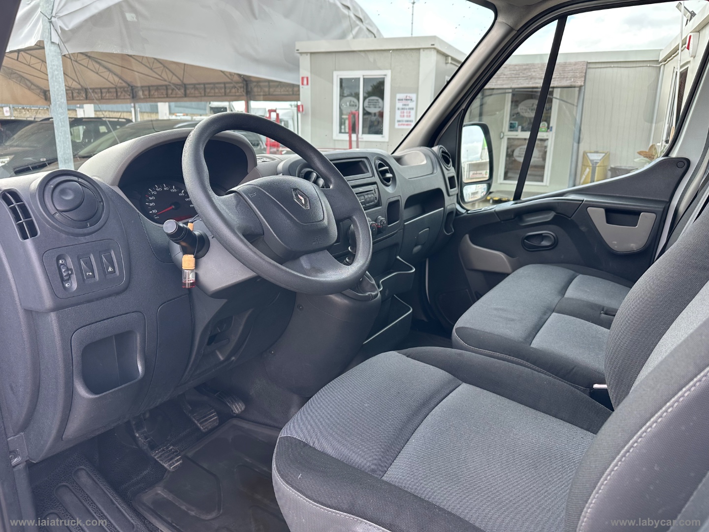 Master 2.3dCi150CV MAXI VOLUME TETTO ALTO GEMELLATO - immagine 11