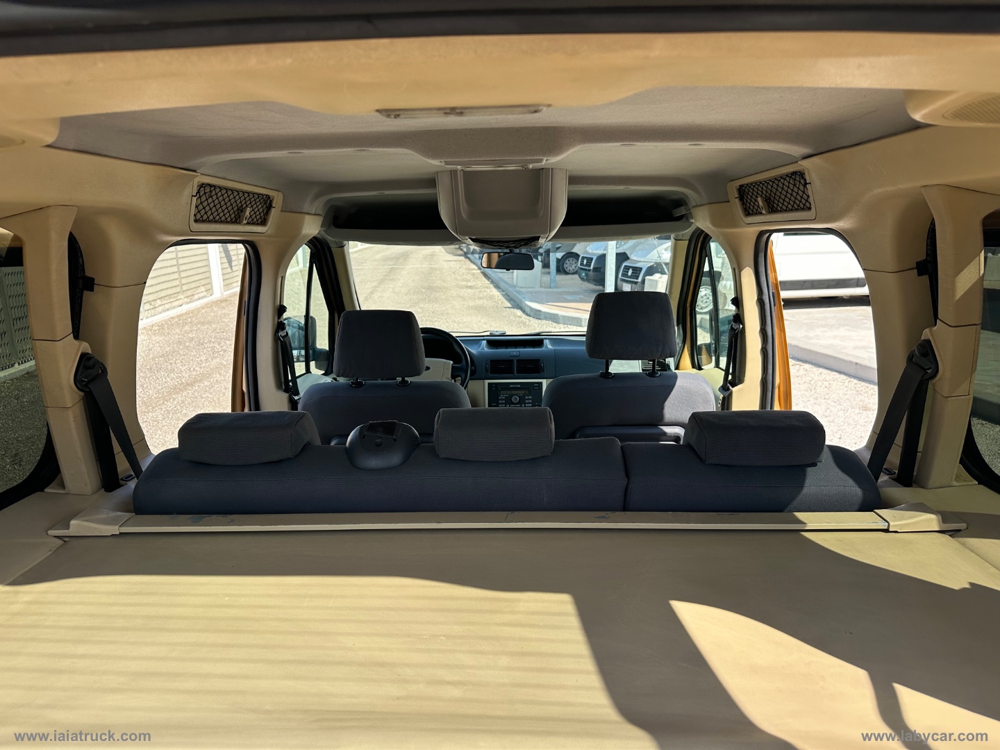 Tourneo CONNECT 200S 1.8 TDCi/110CV 5 POSTI - immagine 11