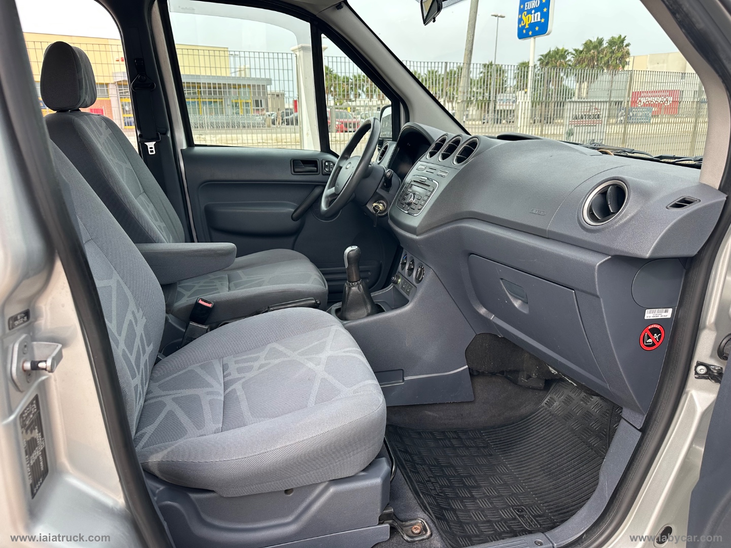 TOURNEO CONNECT N1 5 POSTI - immagine 11