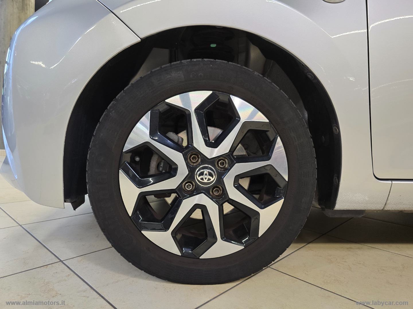 Aygo 1.0 VVT-i 69 CV 5p. x-play TSS - immagine 11
