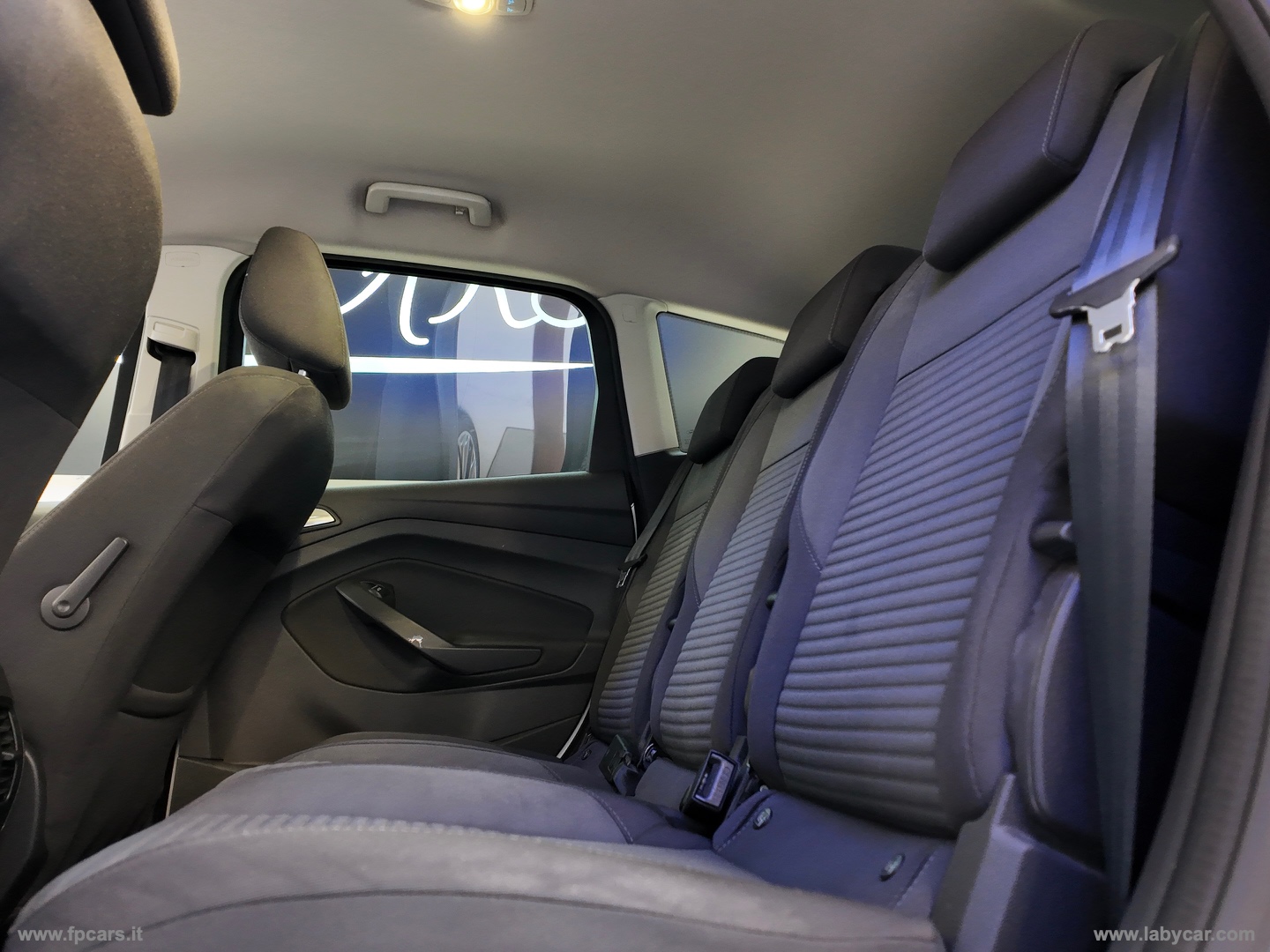 C-Max 1.5 TDCi 120 CV S&S Titanium X - immagine 11