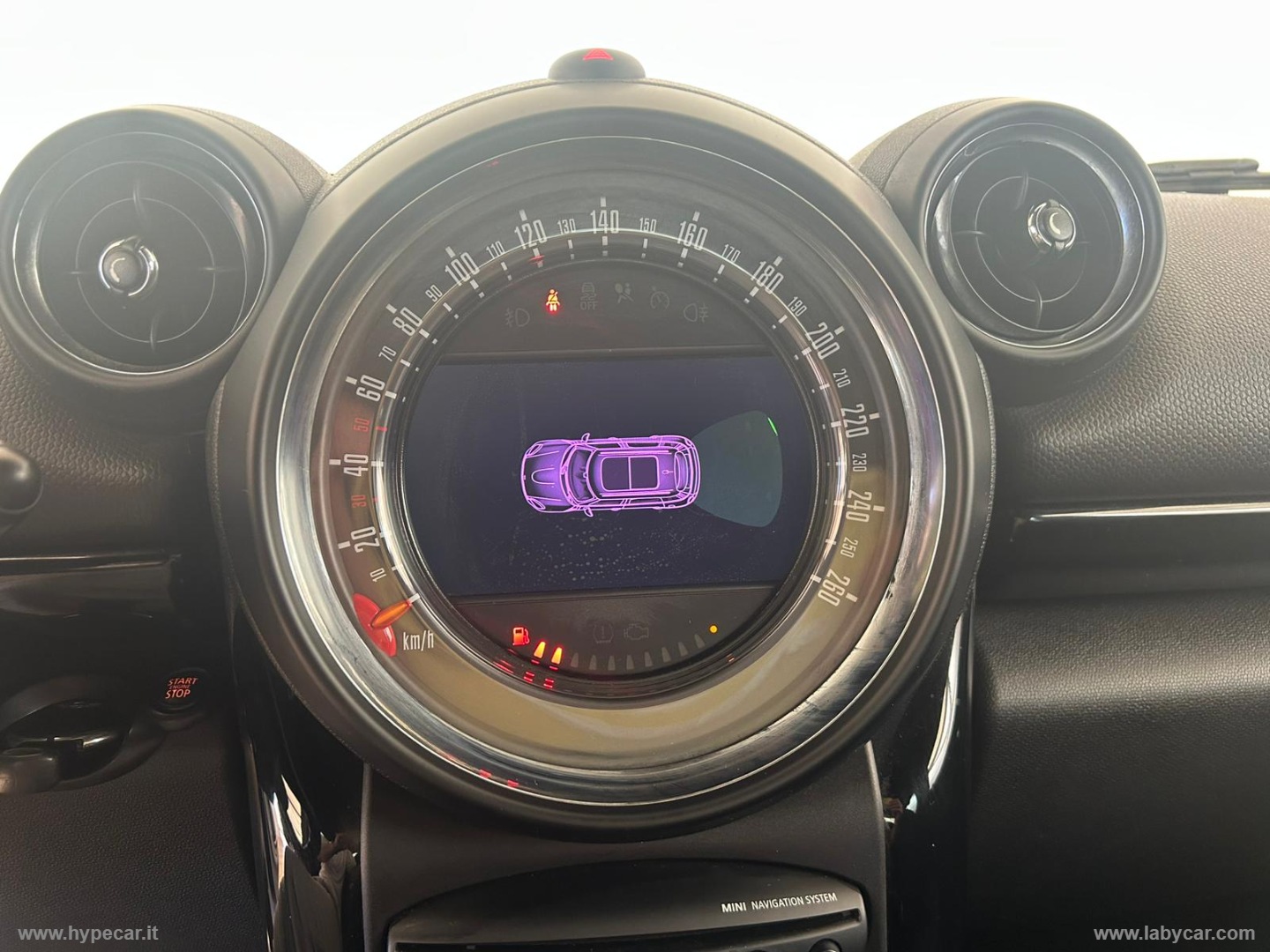 Mini Cooper D Countryman - immagine 11