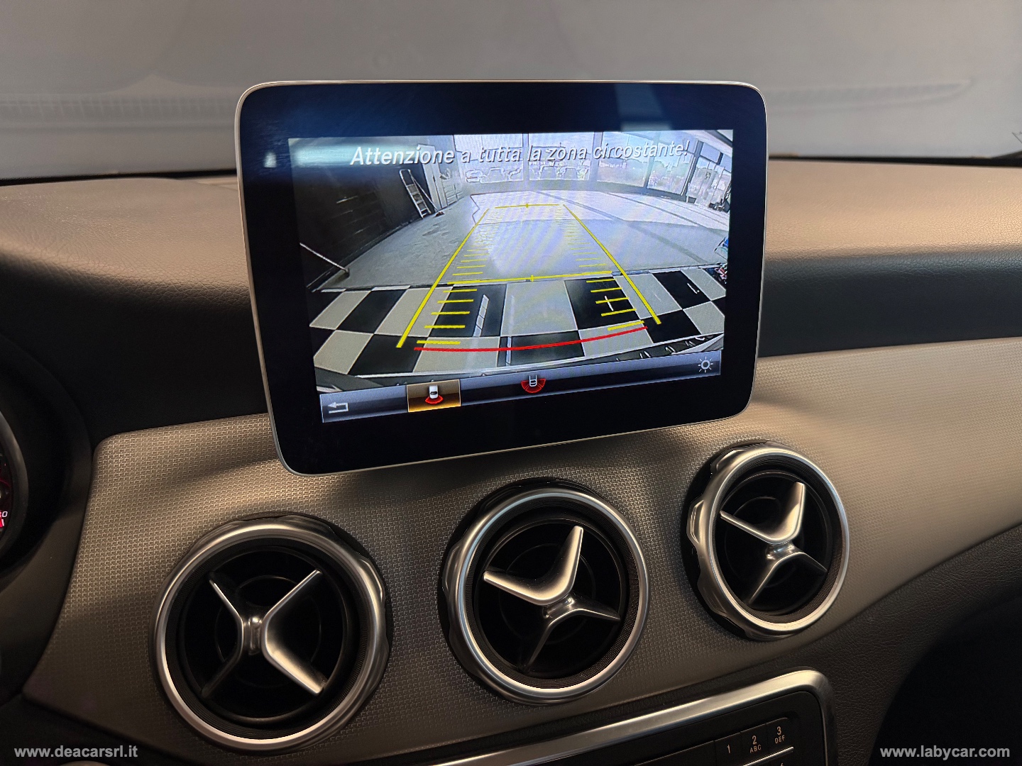 GLA 200 d Automatic Sport - immagine 11