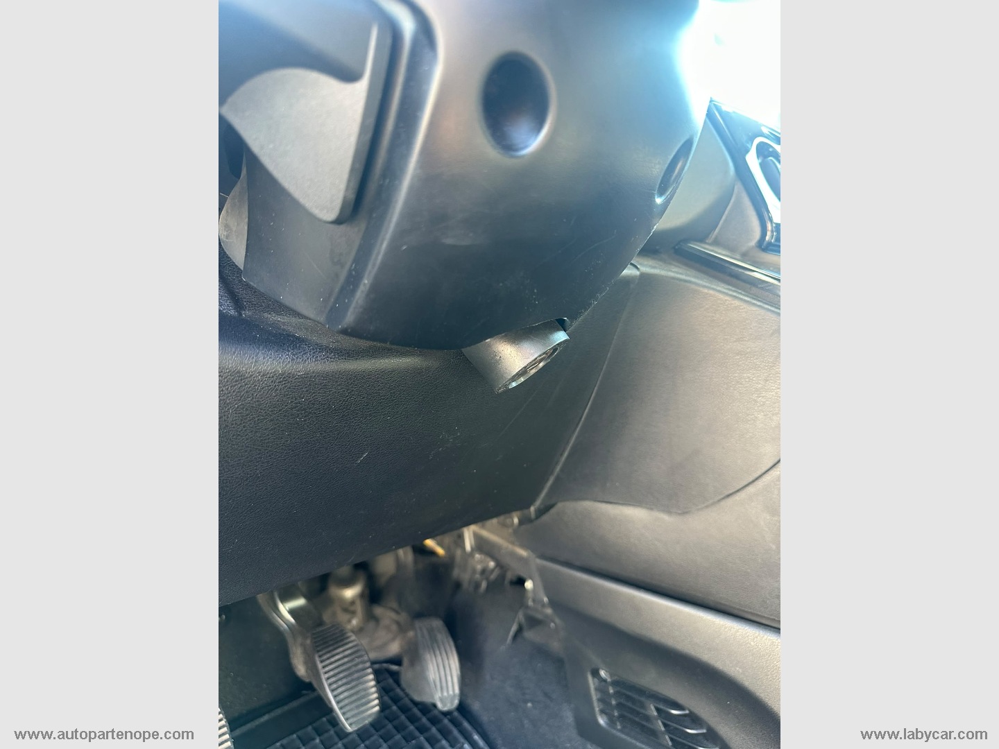 Ypsilon 1.2 69 CV 5p. Elefantino Blu - immagine 11