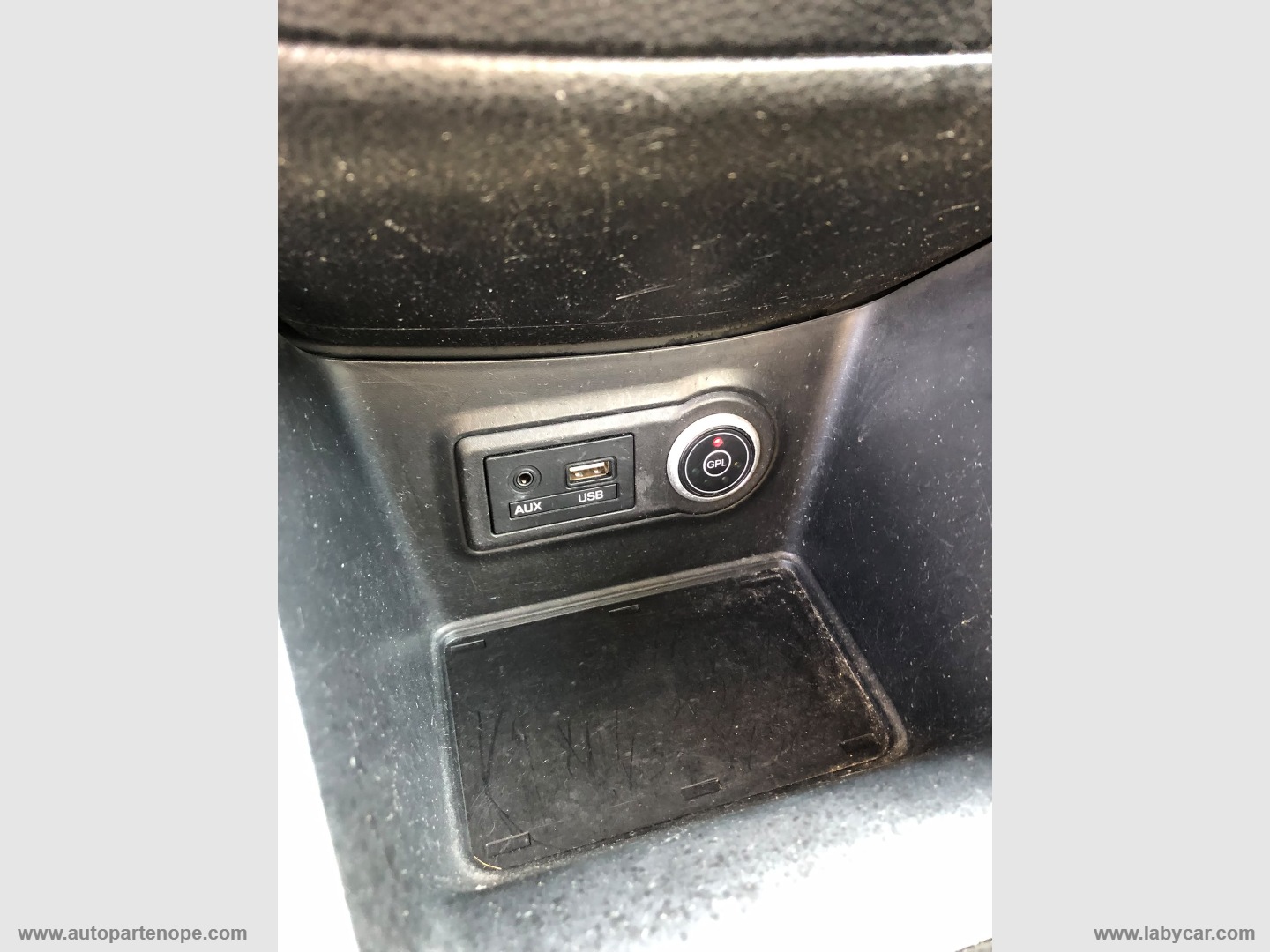 ix20 1.4 90 CV Econext Comfort - immagine 11