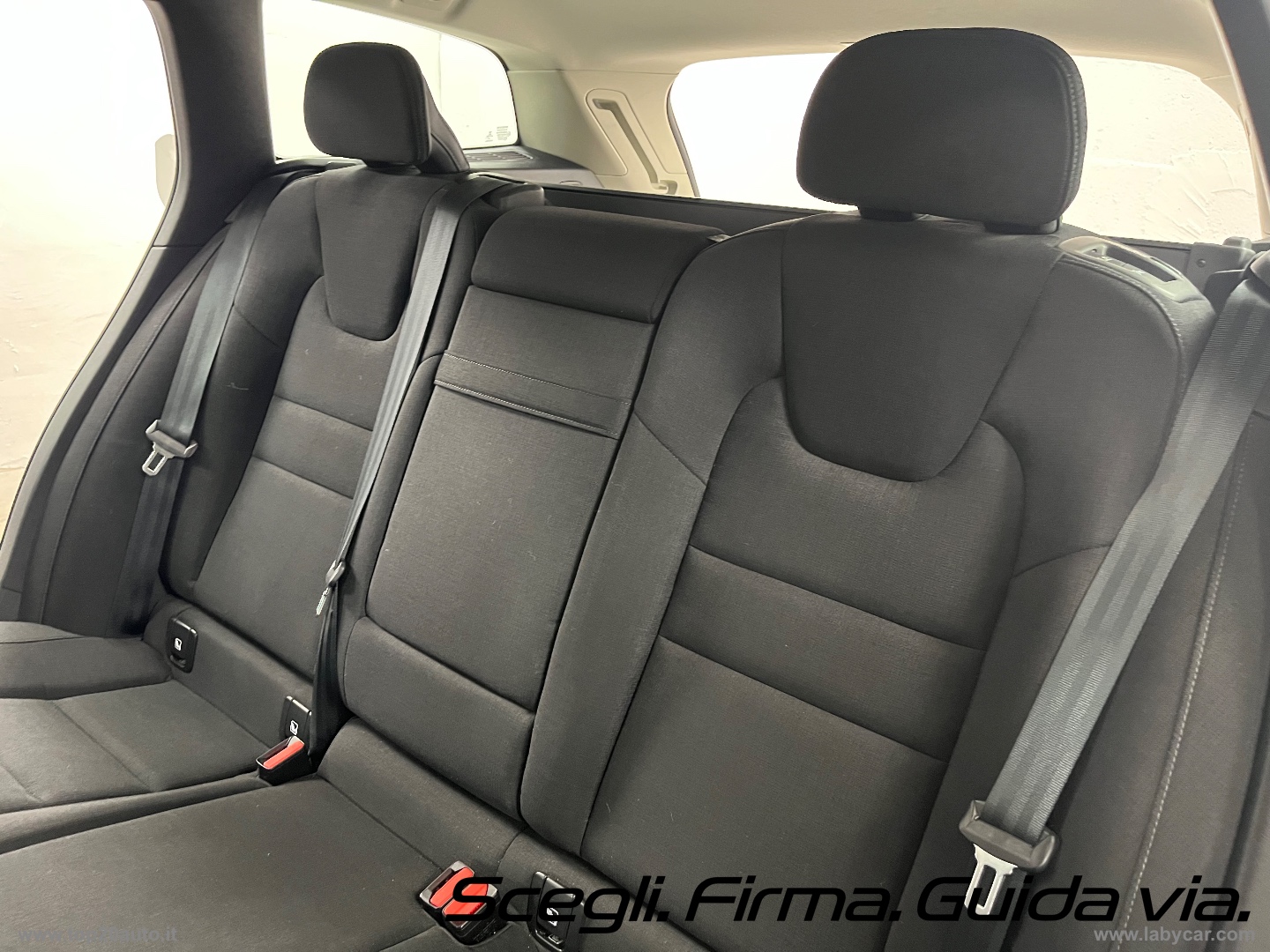 V60 D3 STATION WAGON Business MY2020 - immagine 11