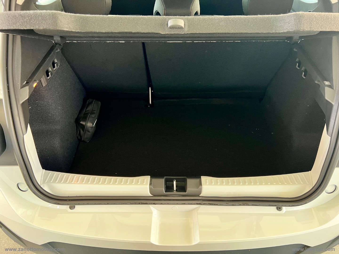 Sandero Stepway Eco-G 120CV Expression PREZZO REALE - immagine 11