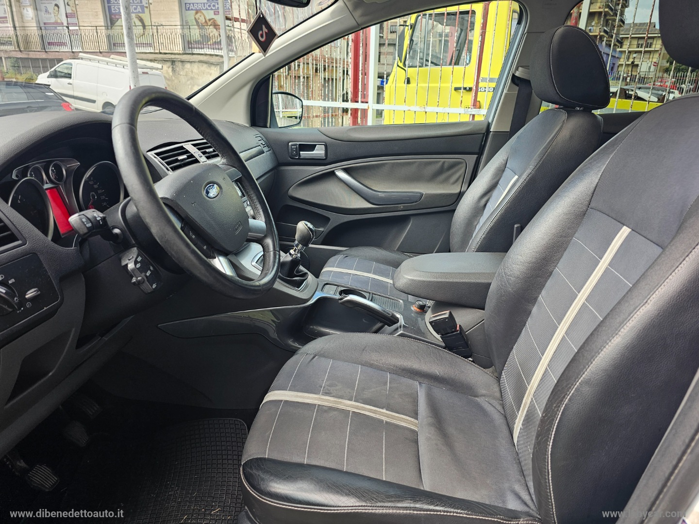 Kuga 2.0 TDCi 136 CV 4WD Titanium - immagine 11