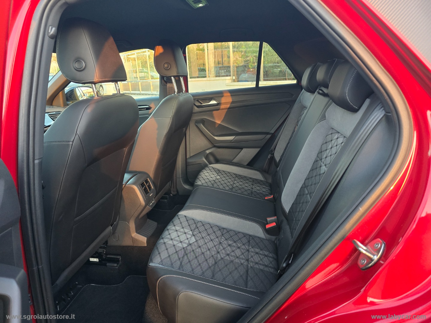 T-Roc 2.0 TDI SCR R-Line - immagine 11