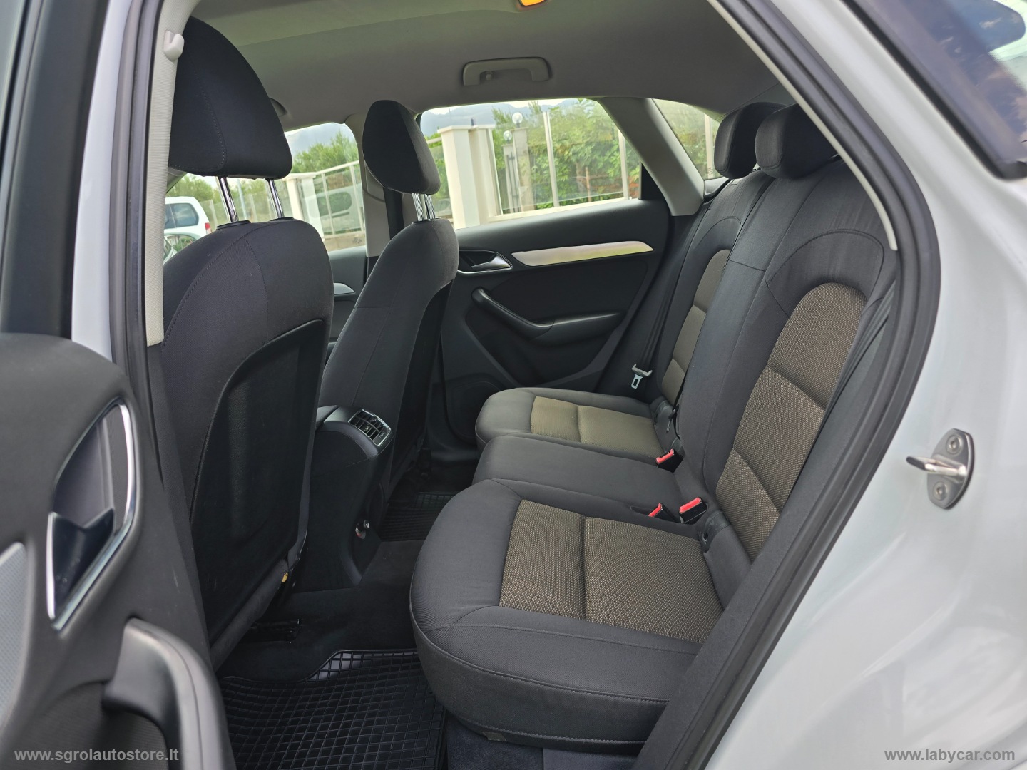 Q3 2.0 TDI Business - immagine 11