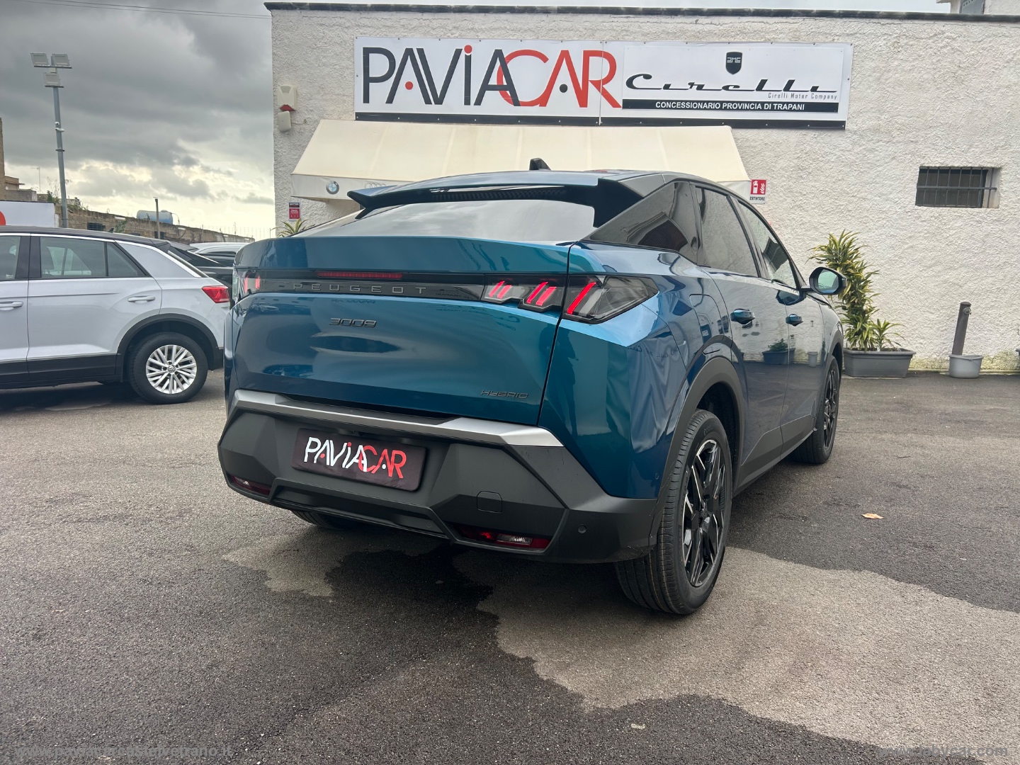3008 Hybrid 145 e-DCS6 Allure KM/0 - immagine 11