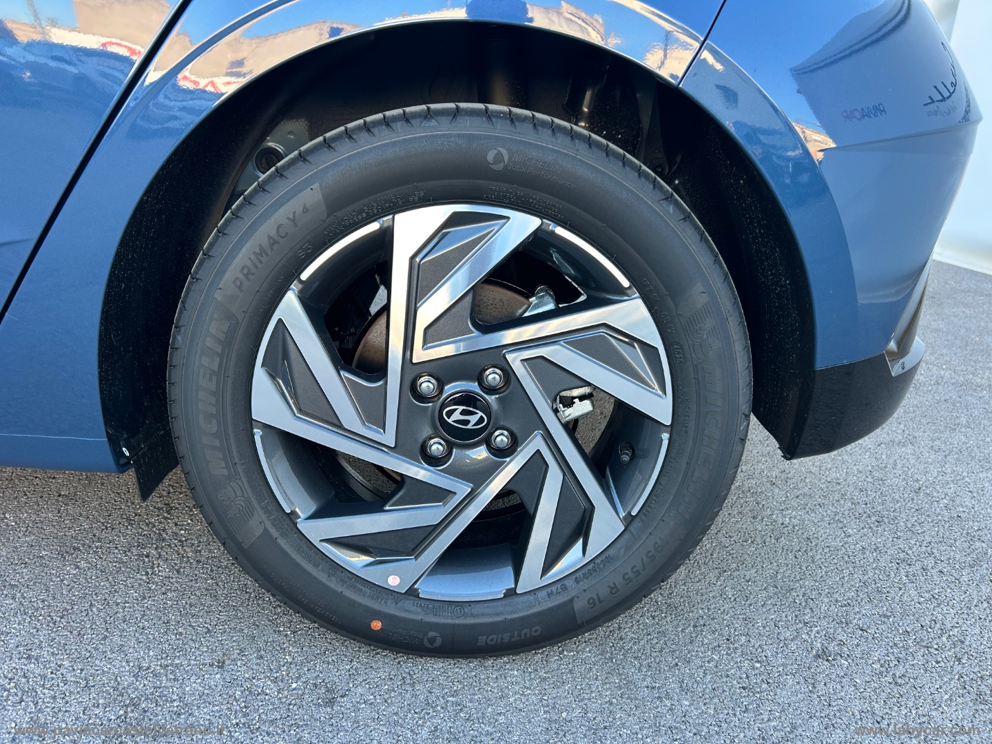 i20 1.0 T-GDI DCT Connectline KM/0 - immagine 11