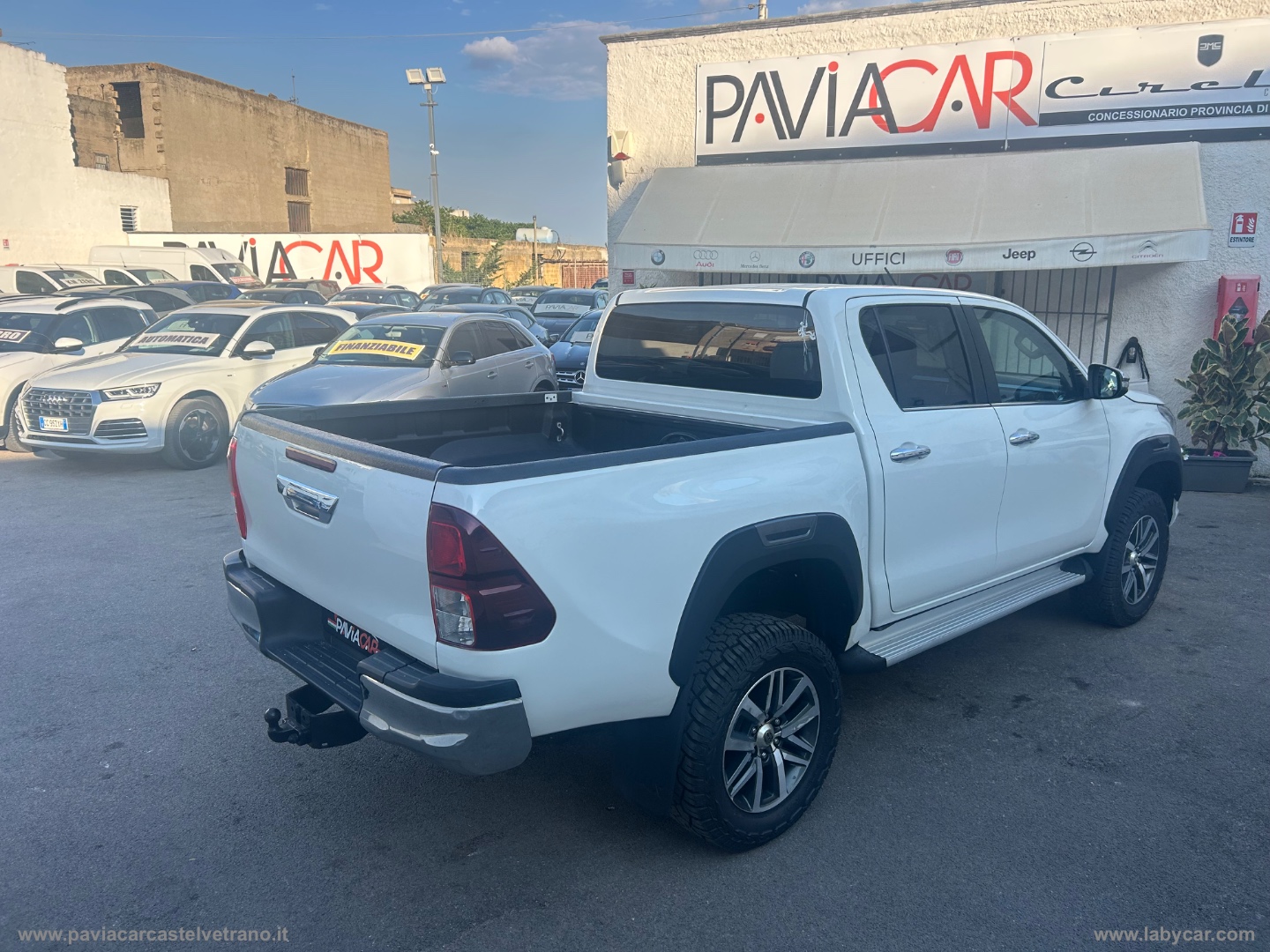 Hilux 2.4 D-4D 4WD 4p. DC Comfort - immagine 11