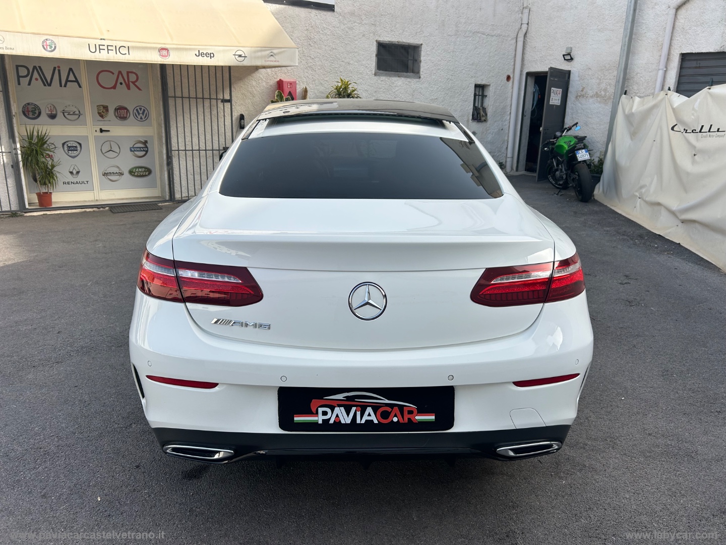 E 220 d AMG PREMIUM NIGHT EDITION - immagine 11