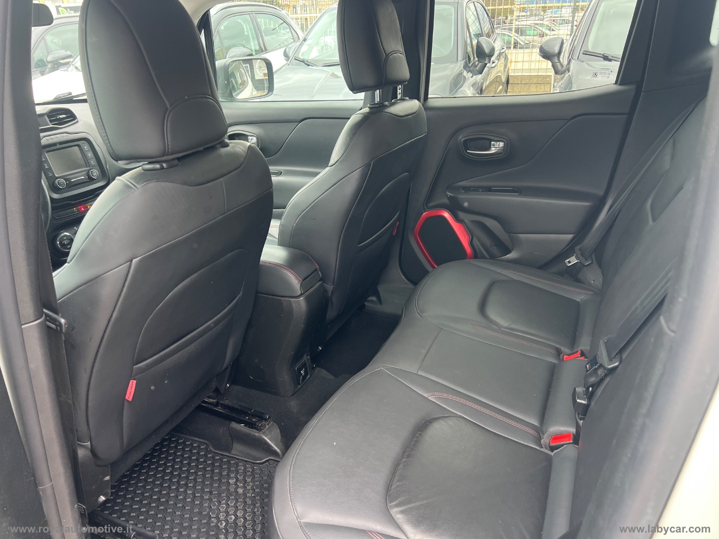 Renegade 2.0 Mjt 170CV 4WD AD.L. Tr.hawk - immagine 11