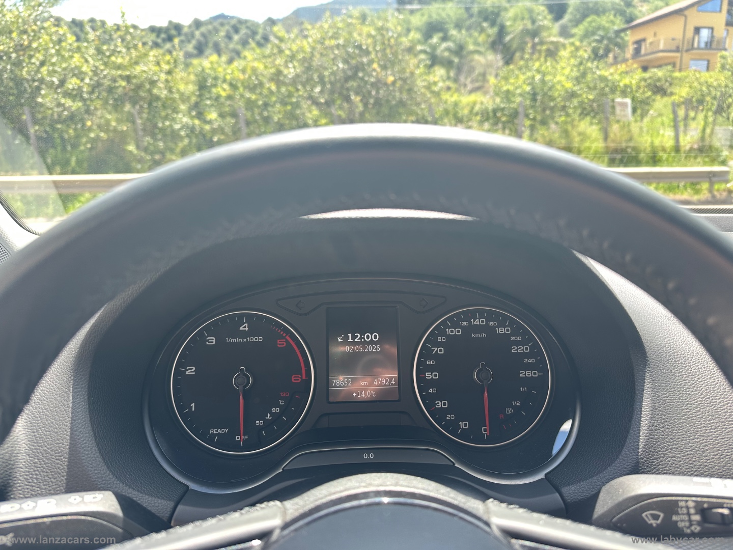 Q2 30 TDI S tronic Business - immagine 11