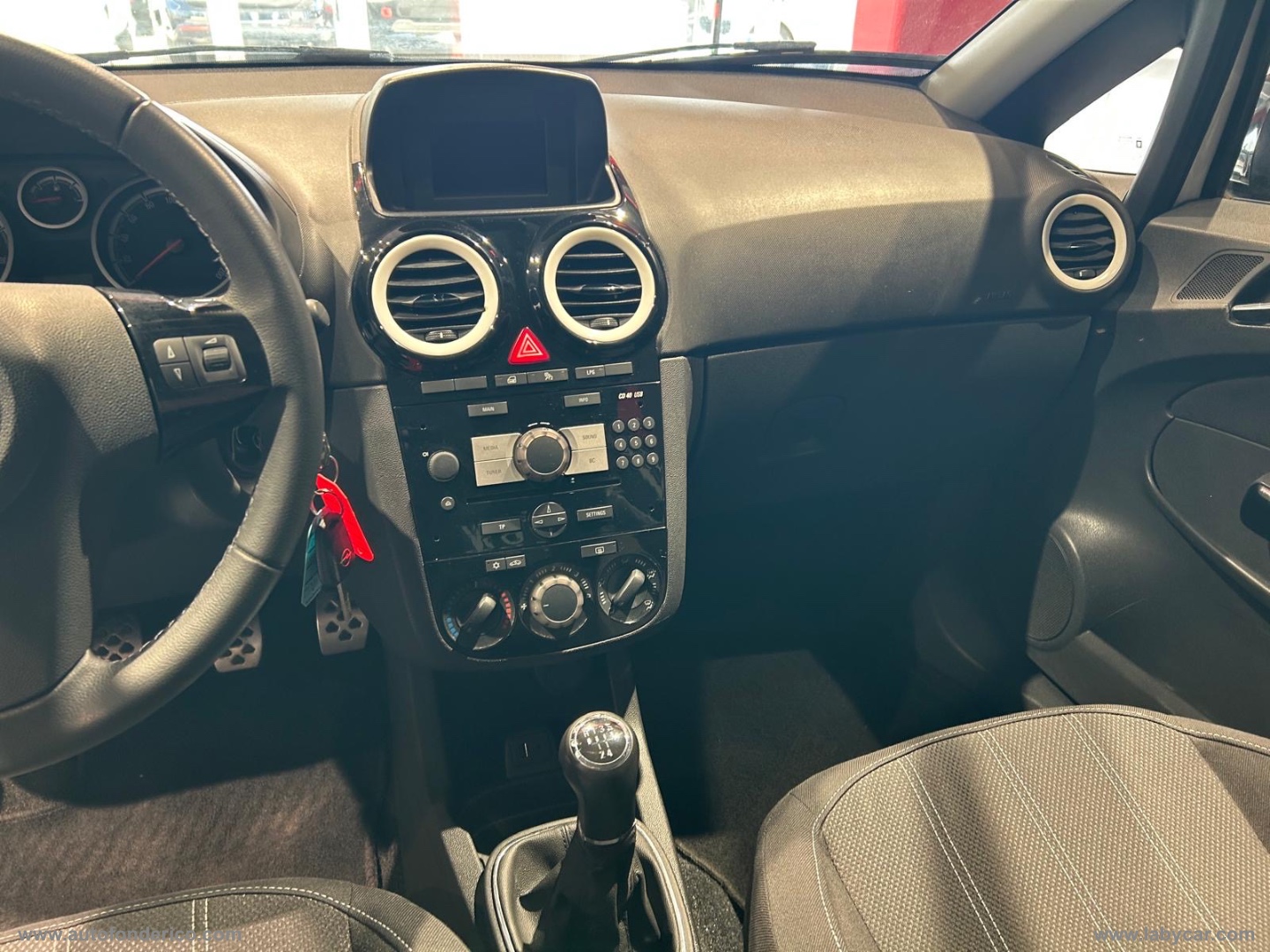 Corsa 1.2 85 CV 3p. GPL-TECH b-color - immagine 11