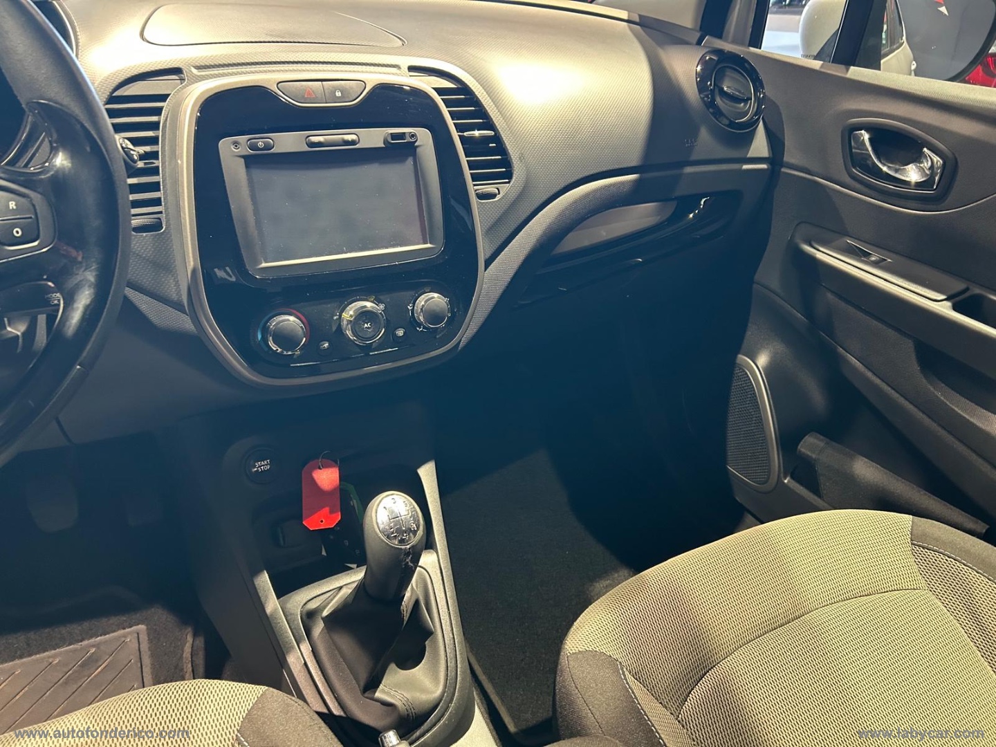 Captur 1.5 dCi 8V 90 CV S&S Ener. R-Link - immagine 11