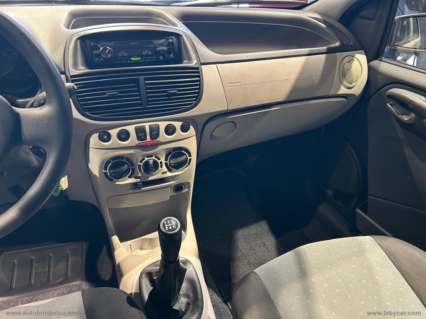 Punto 1.3 MJT 16V 5p. - immagine 11