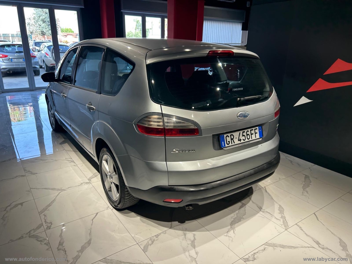 S-Max 1.8 TDCi 125 CV Titanium - immagine 11