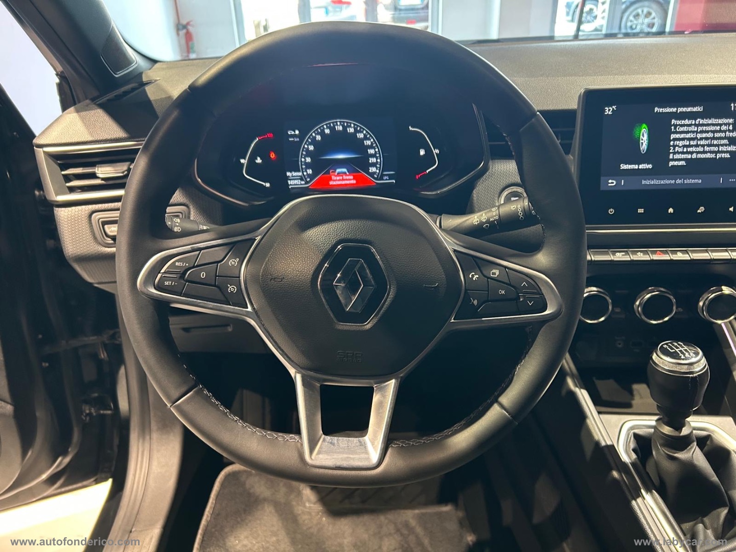 Clio TCe 100 CV GPL Intens - immagine 11