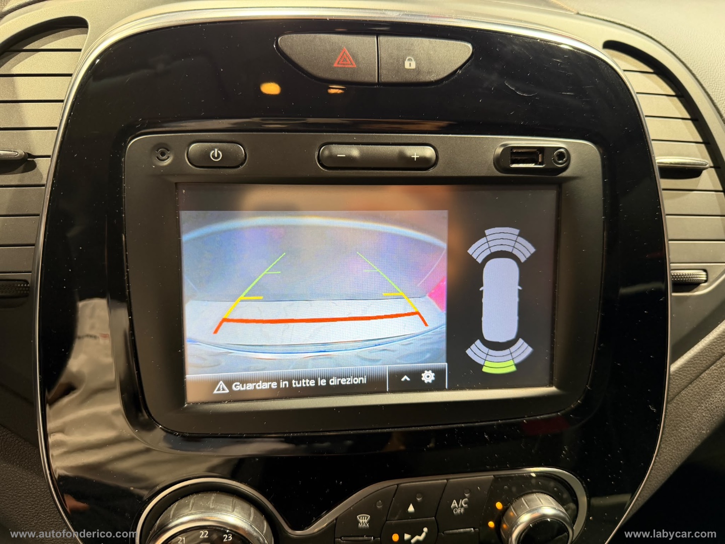 Captur TCe 12V 90 CV S&S Energy Intens - immagine 11