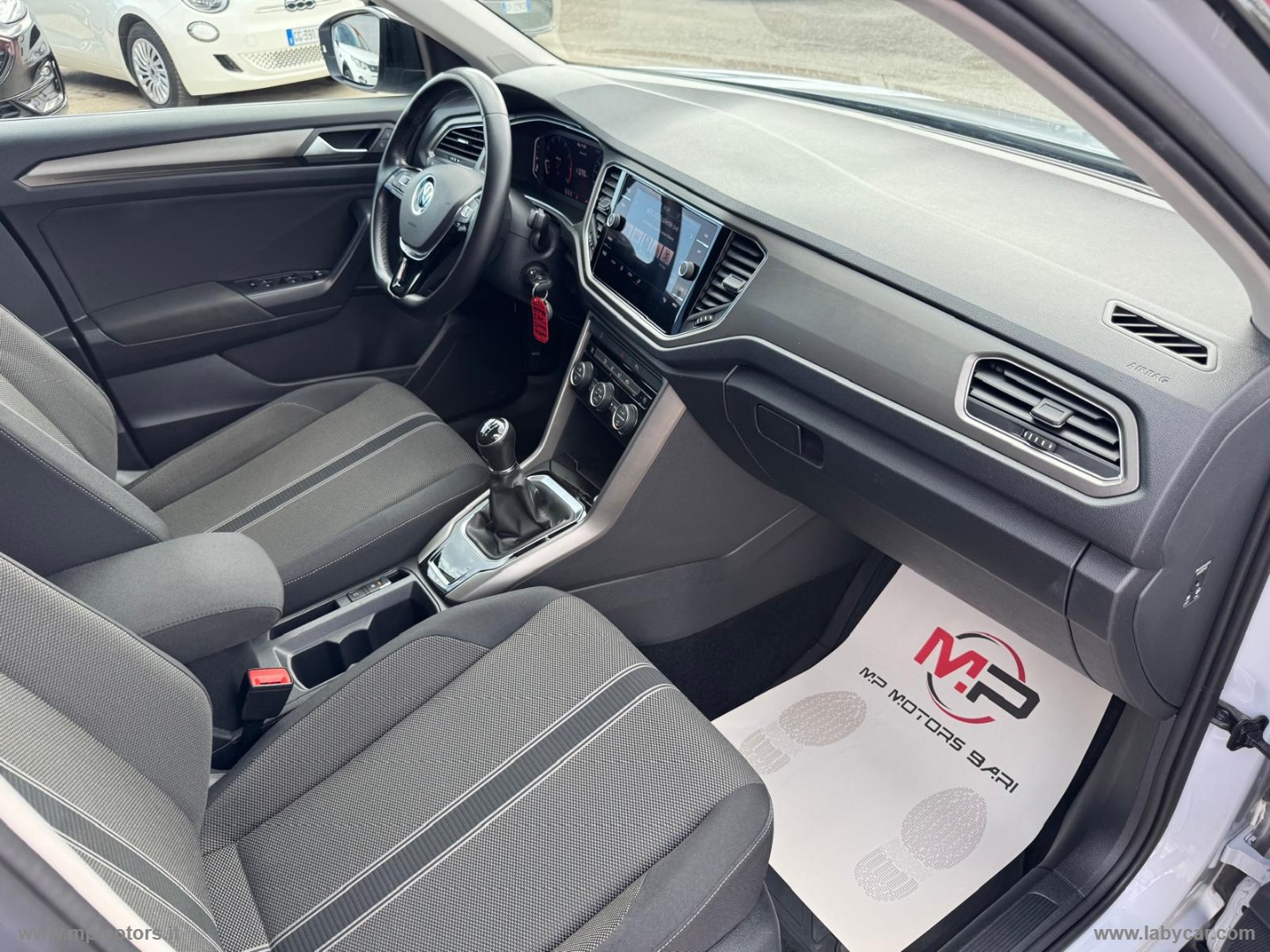 T-ROC STYLE 1.0 TSI 110CV - immagine 11