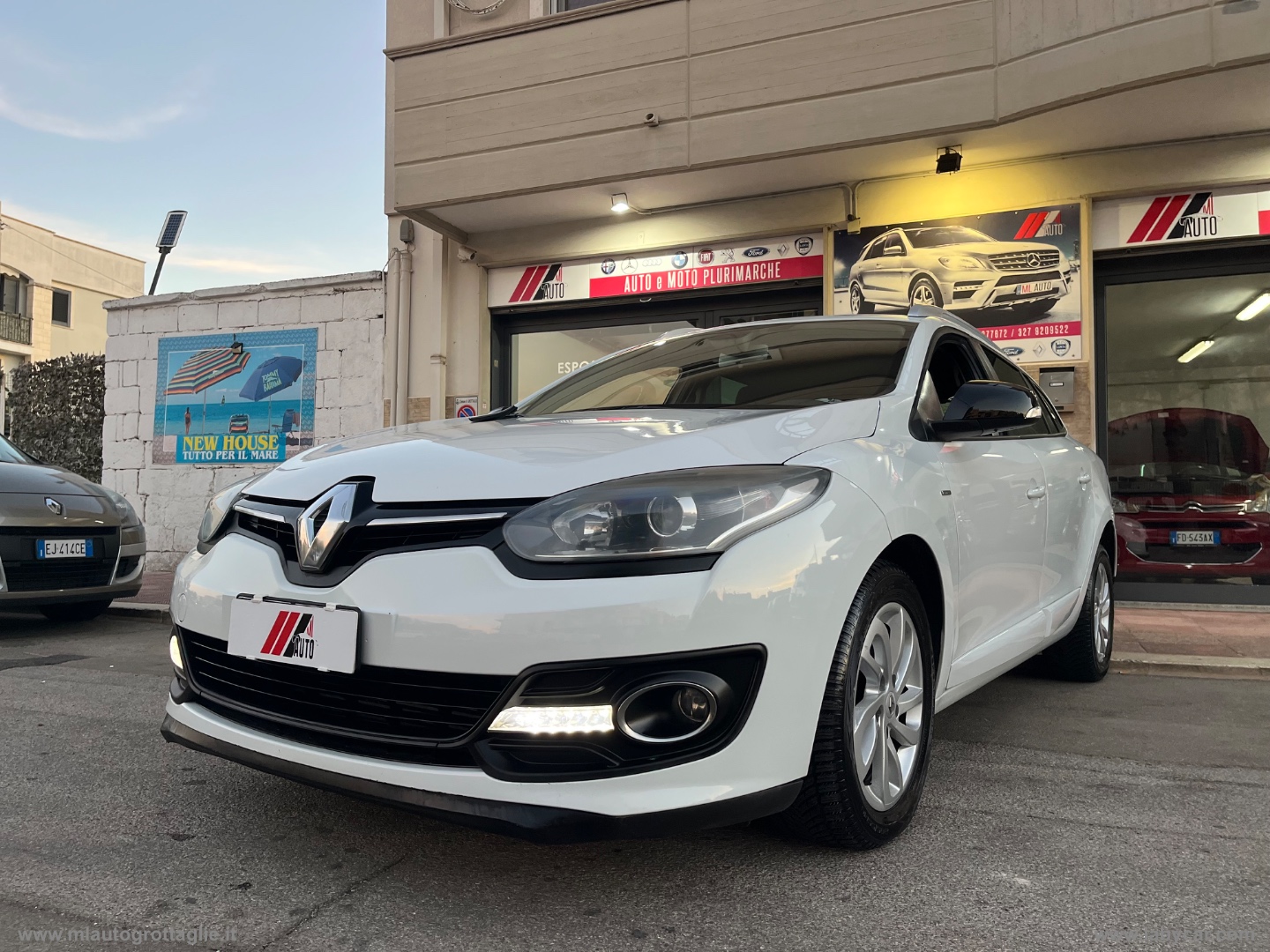 Mégane 1.5 dCi 110 CV SporTour Limited - immagine 11